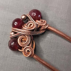 Dupla Igla za kosu od bakra sa granatom, ručni rad, unikat