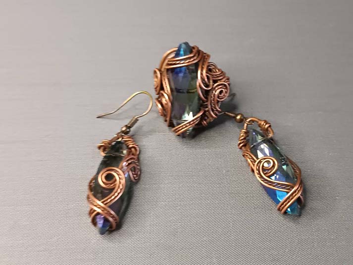 Elegantne bakarne naušnice i prsten, komplet od bakra i kristala, unikat - Image 11