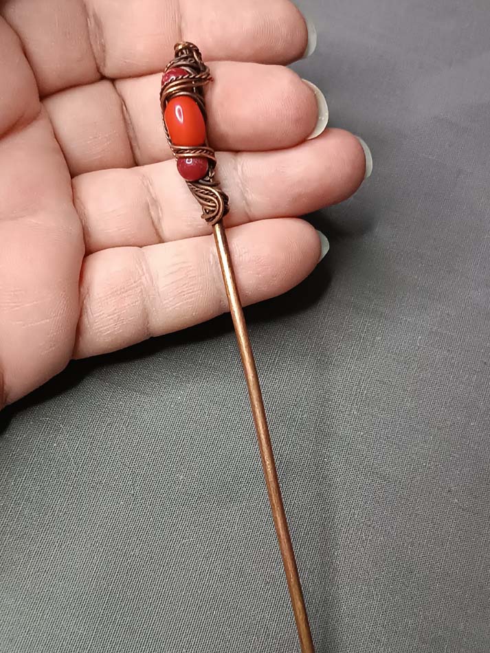 Bakarna igla za kosu unikatna, ručni rad, crveni koral, Idealan poklon, Čvrsta, kvalitetna i jednostavna za upotrebu - Image 5