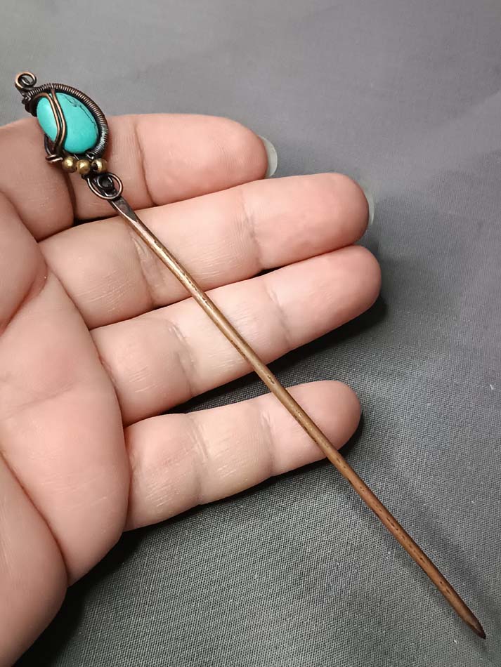 Tirkizna igla za kosu unikatna, ručni rad, haolit u bakru, Idealan poklon, Čvrsta, kvalitetna i jednostavna za upotrebu - Image 3
