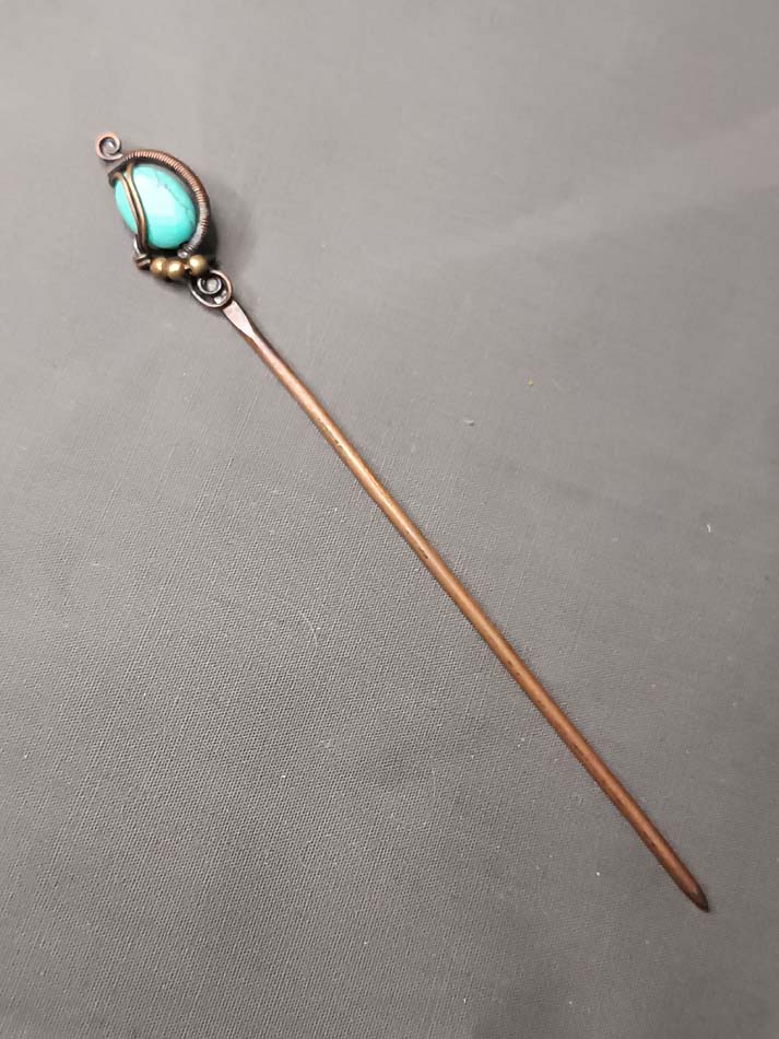 Tirkizna igla za kosu unikatna, ručni rad, haolit u bakru, Idealan poklon, Čvrsta, kvalitetna i jednostavna za upotrebu - Image 2