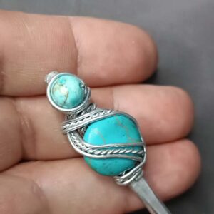 Srebrna igla za kosu, tirkiz i haolit u aluminijumu, unikat, ručni rad